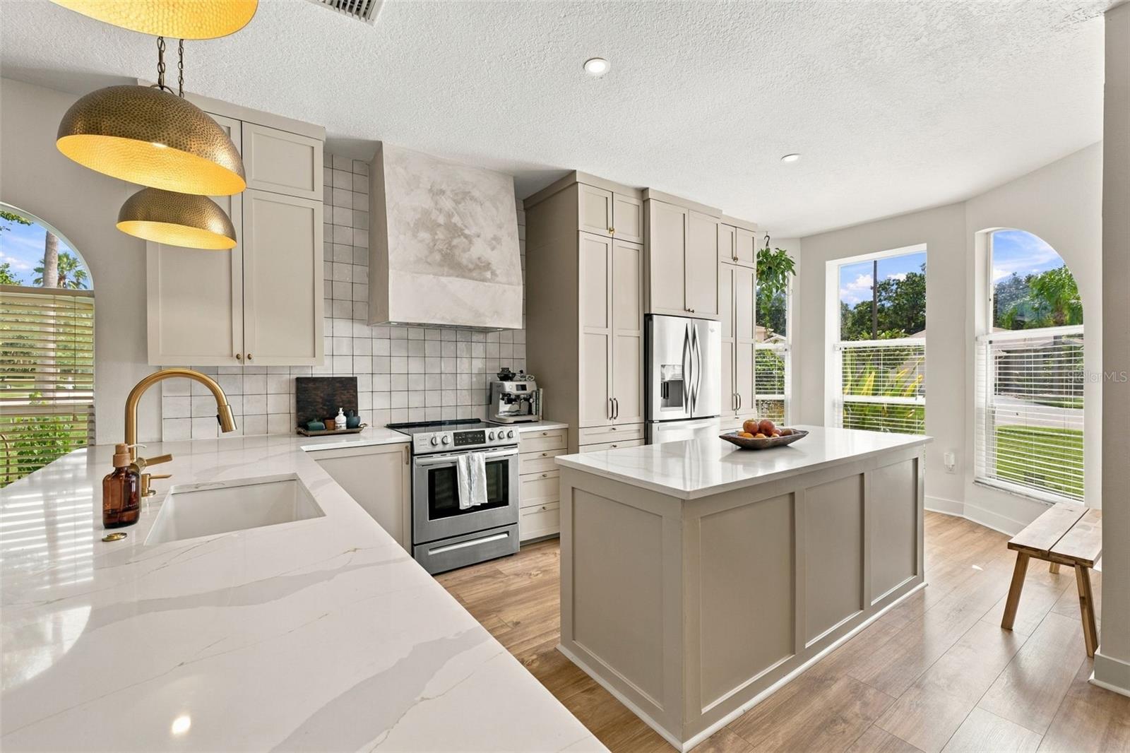 624 KINGSMILL COURT