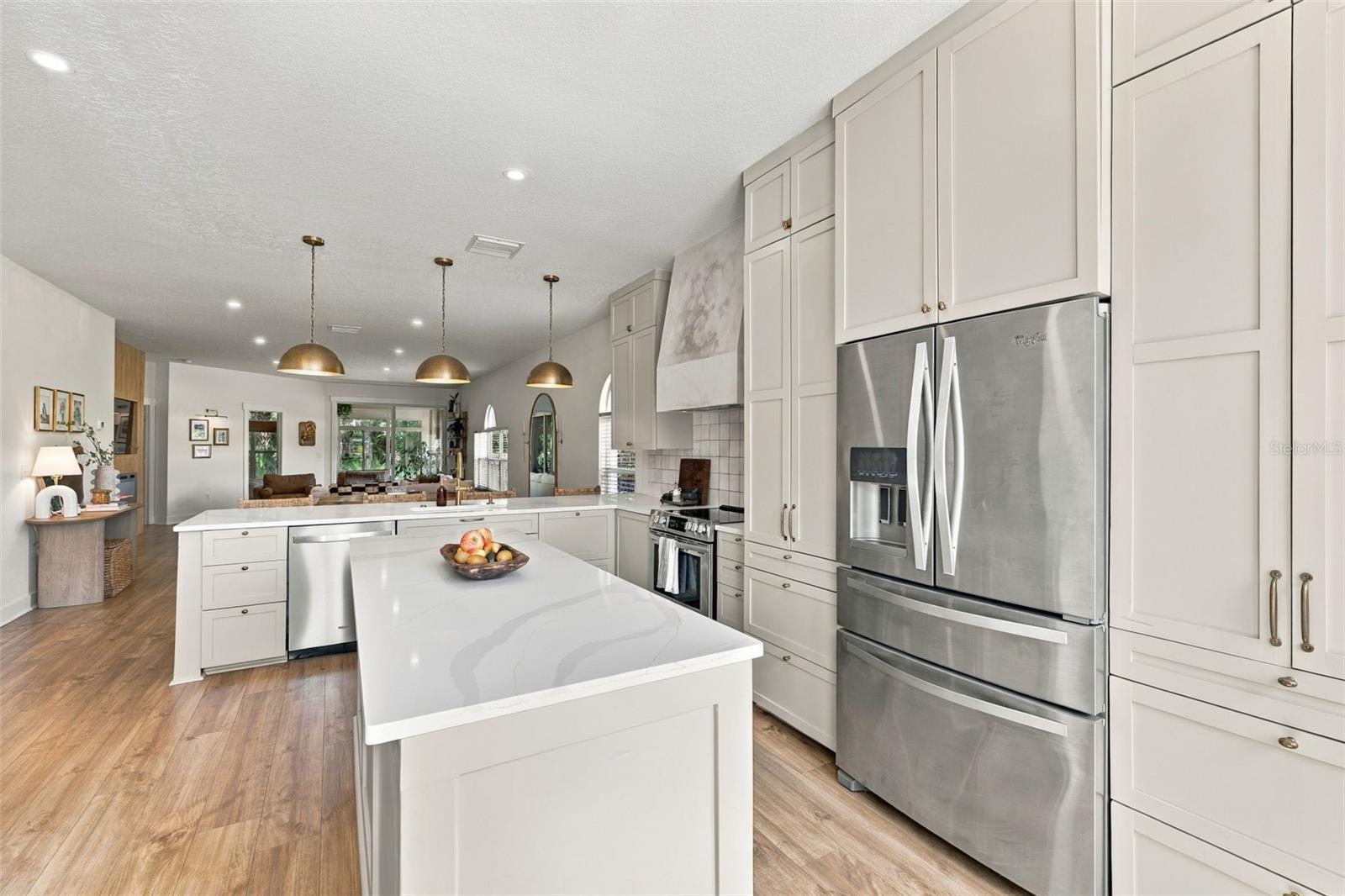 624 KINGSMILL COURT