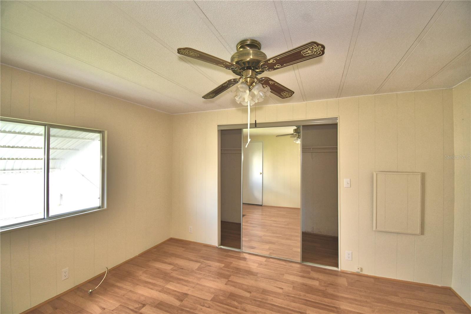 OAKWOOD ESTATES - Residential