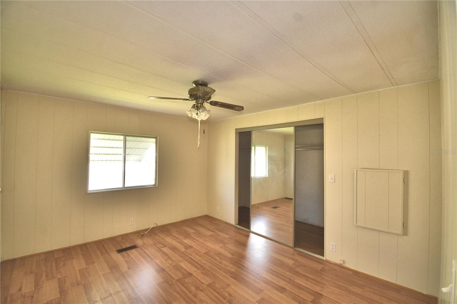 OAKWOOD ESTATES - Residential