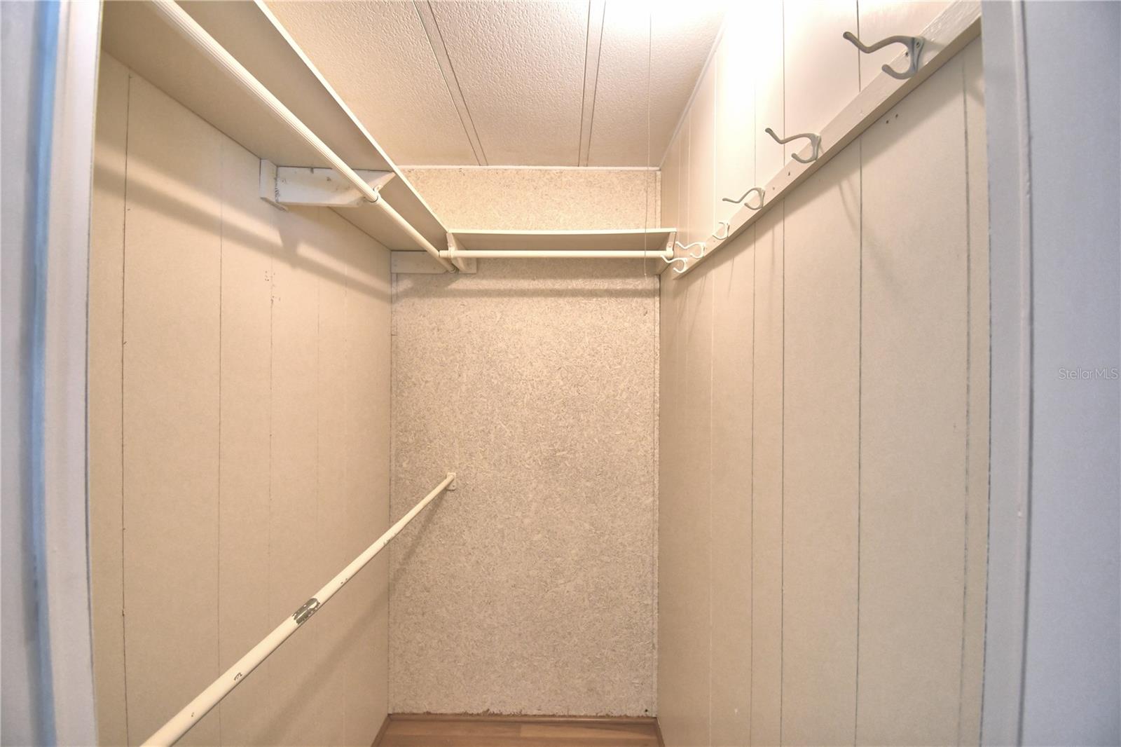 OAKWOOD ESTATES - Residential