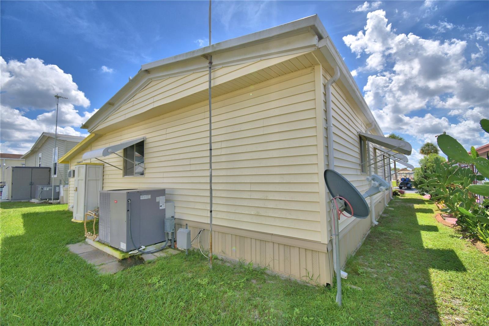 OAKWOOD ESTATES - Residential