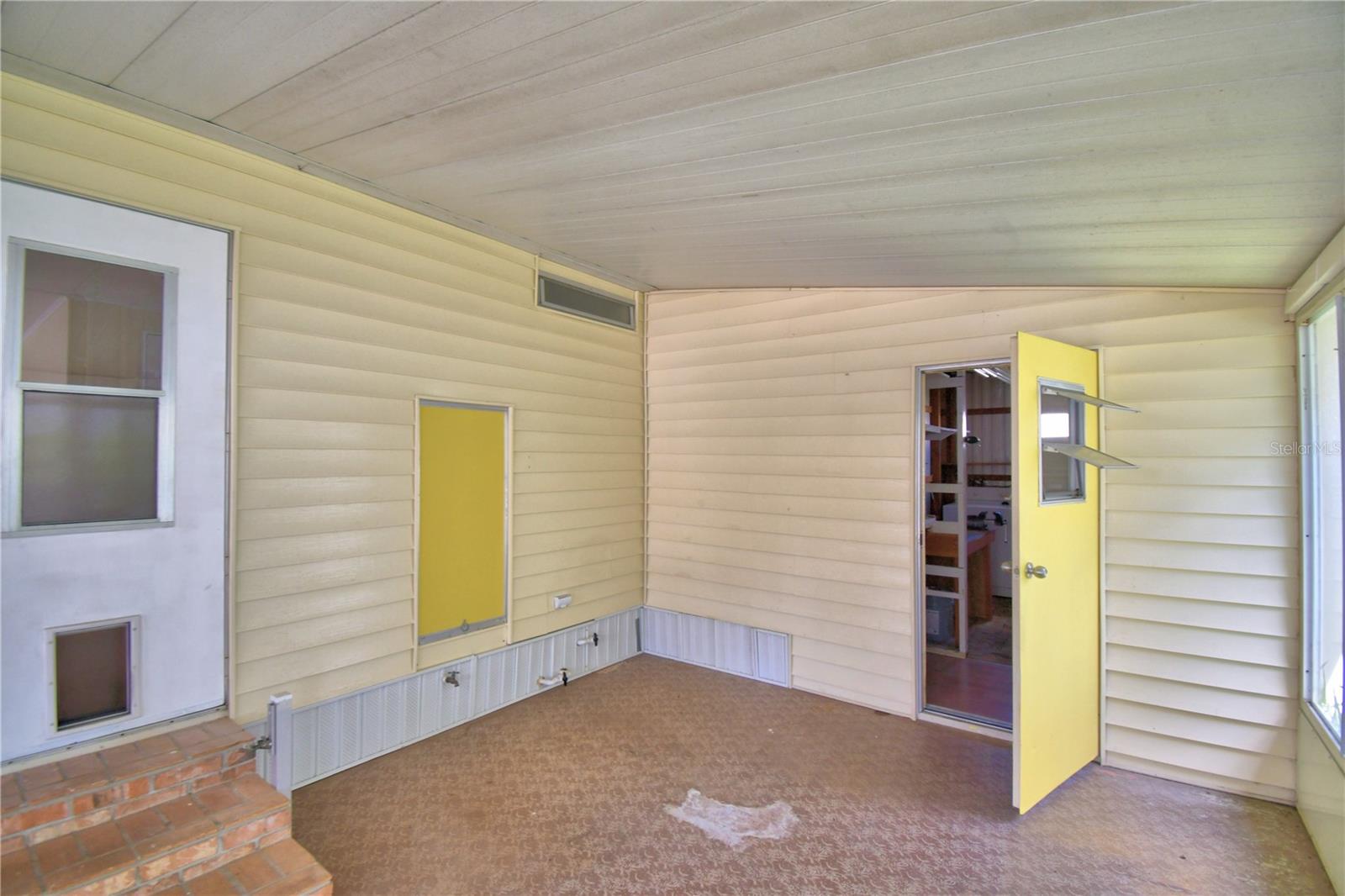 OAKWOOD ESTATES - Residential