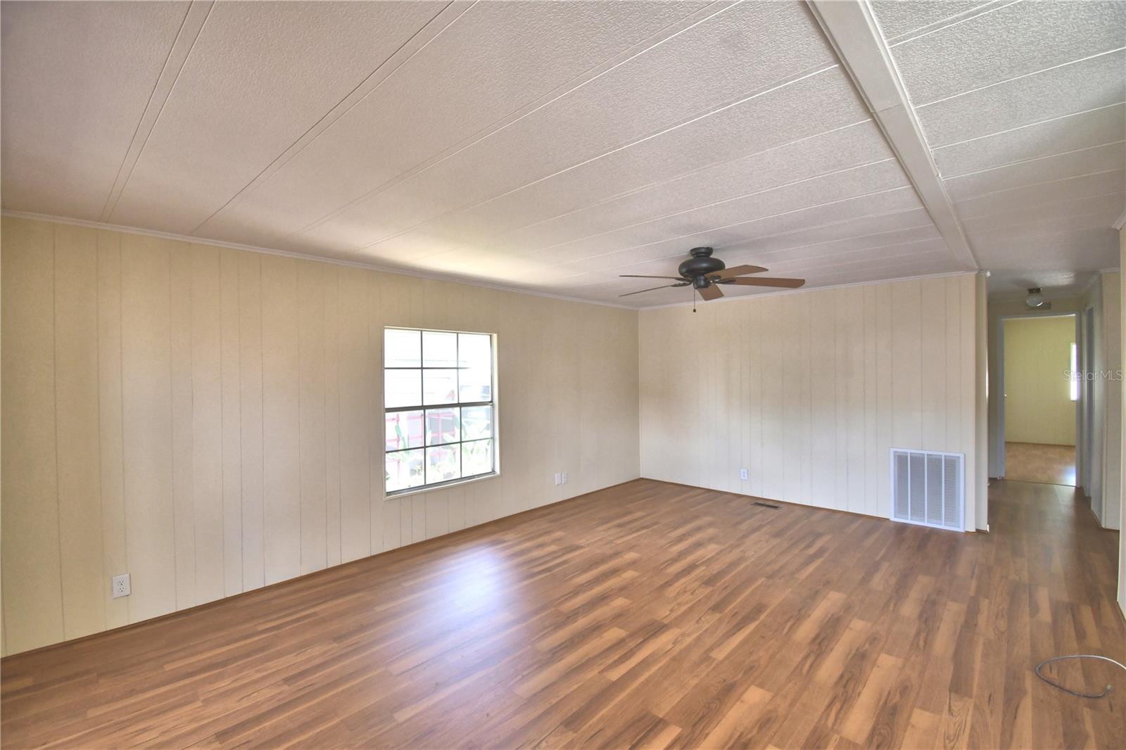 OAKWOOD ESTATES - Residential