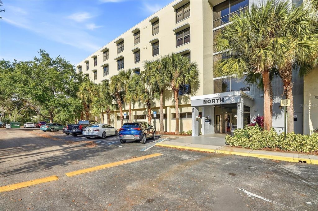 Photo of 701 S Madison Avenue #116, Clearwater, FL 33756 (MLS # TB8483919)