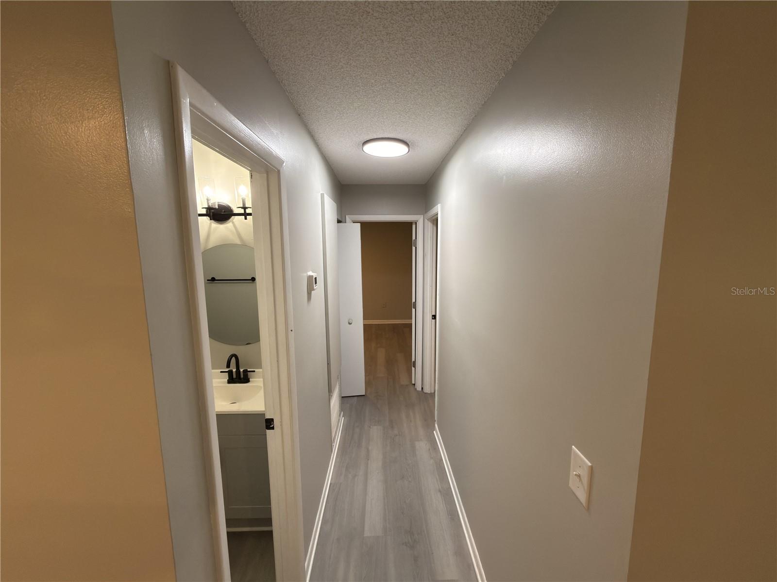 PINE RUN ESTATE - Residential Lease