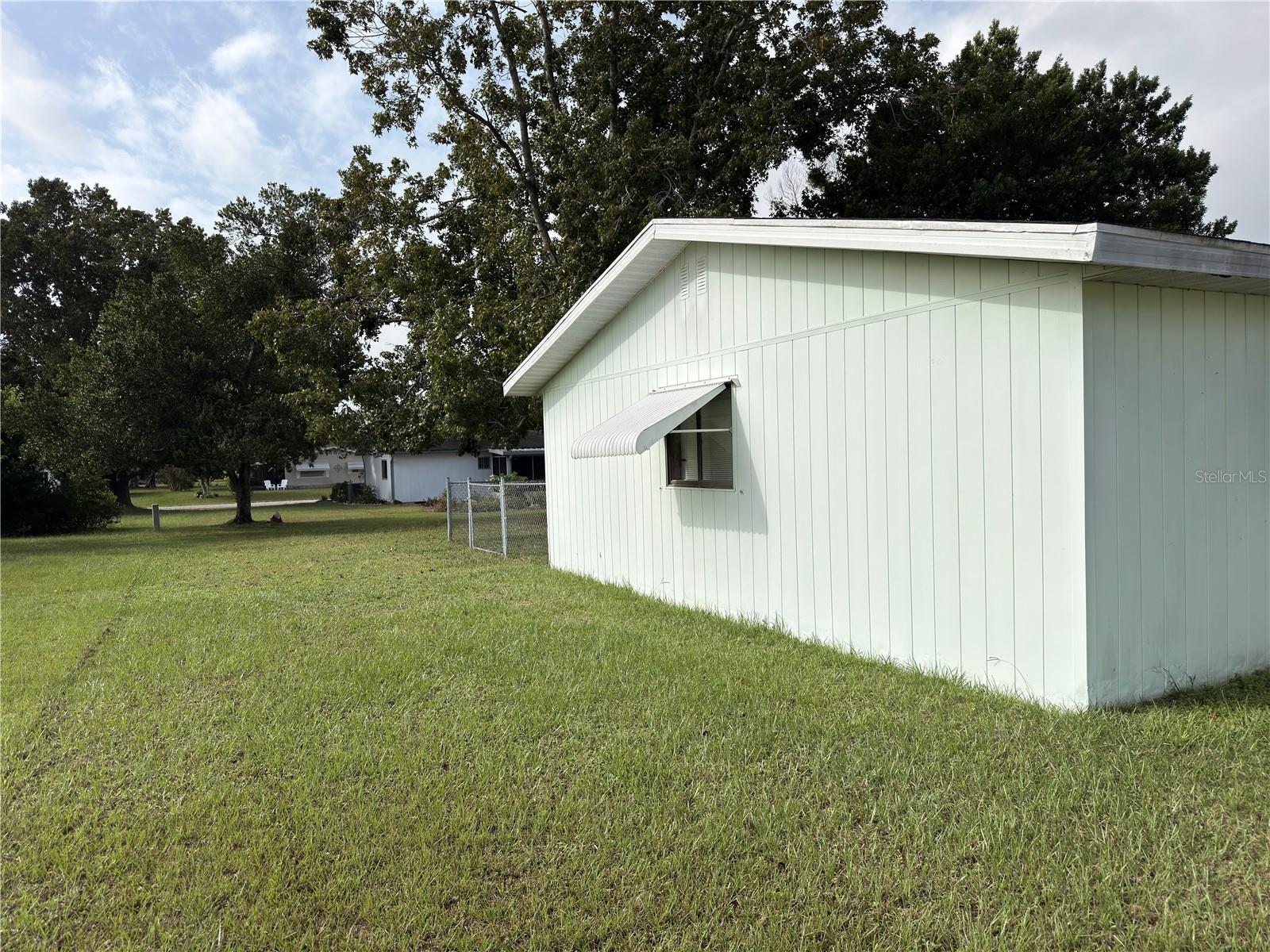 PINE RUN ESTATE - Residential Lease