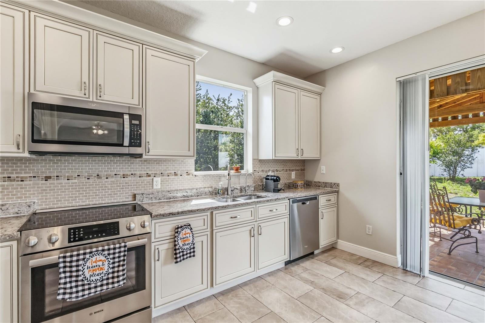 DELTONA LAKES UNIT 07 - Residential