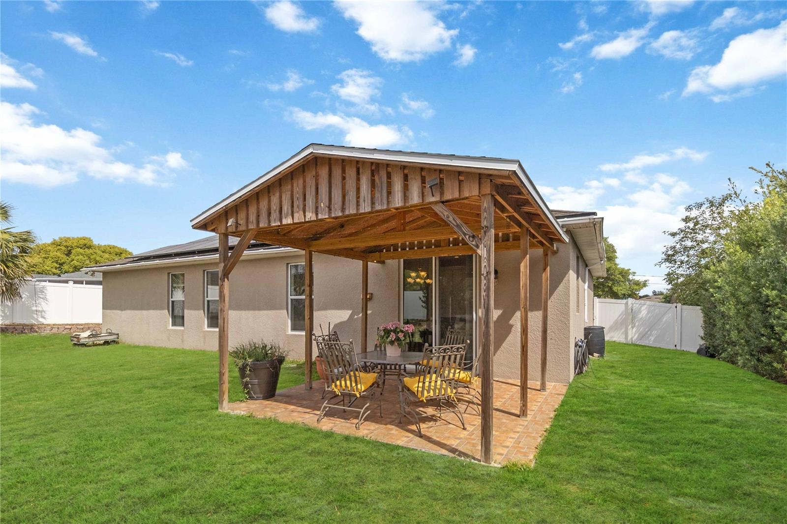 DELTONA LAKES UNIT 07 - Residential