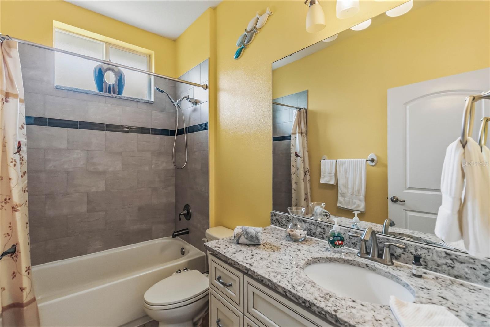 DELTONA LAKES UNIT 07 - Residential