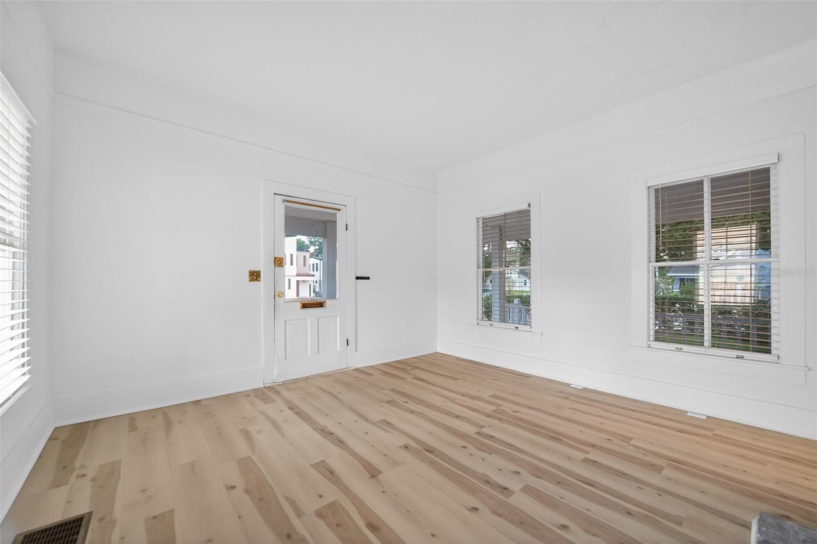 ROSEMERE ANNEX - Residential