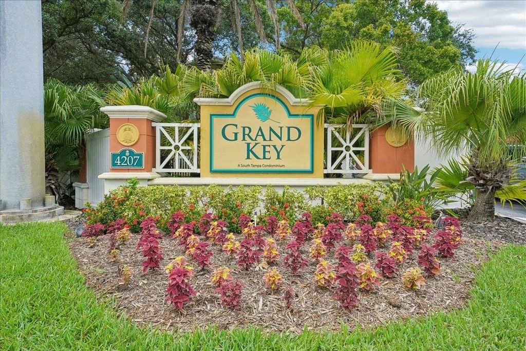 Photo of 4207 S Dale Mabry Highway #5307, Tampa, FL 33611 (MLS # TB8502777)