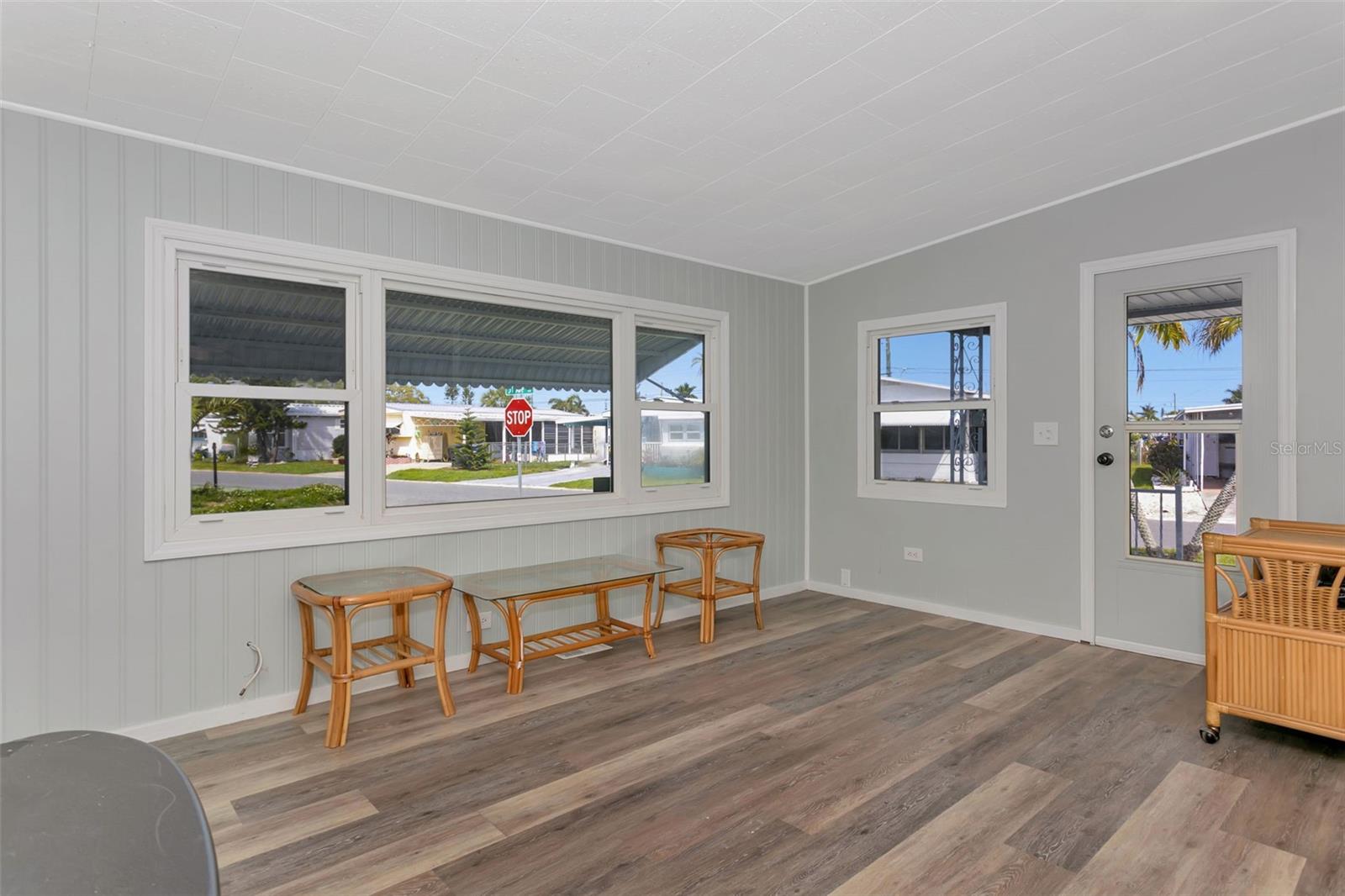 FAIR LANE ACRES THIRD ADD - Residential