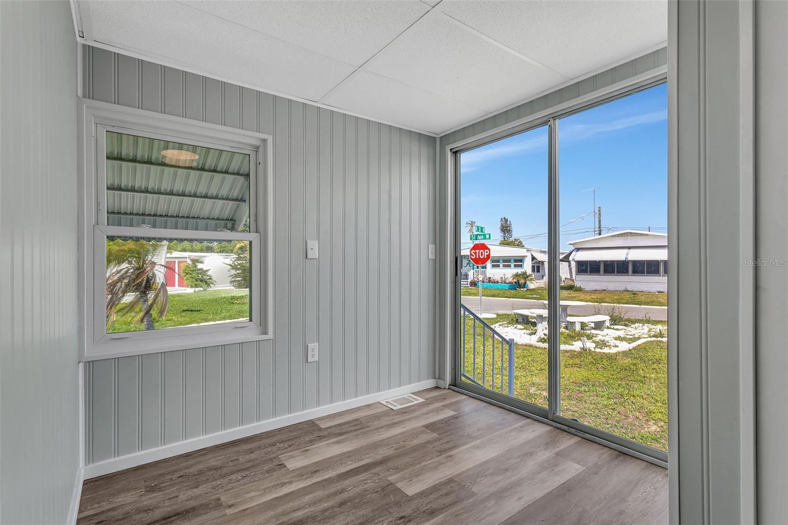 FAIR LANE ACRES THIRD ADD - Residential