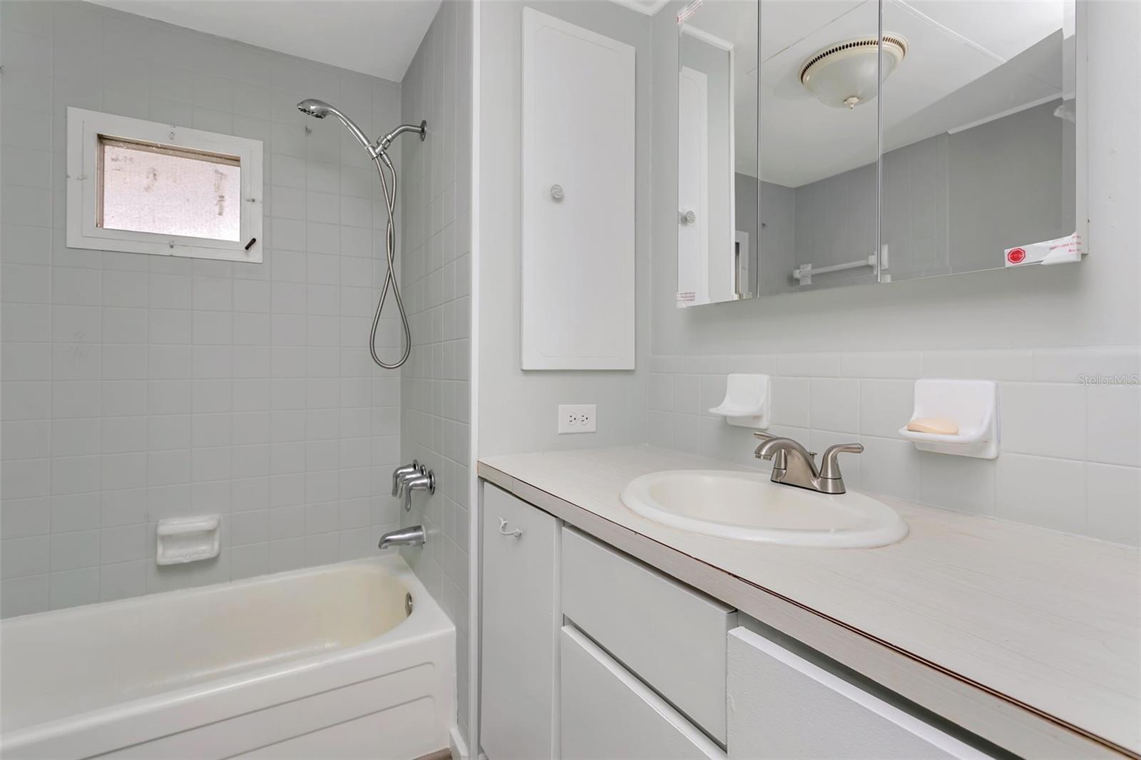 FAIR LANE ACRES THIRD ADD - Residential