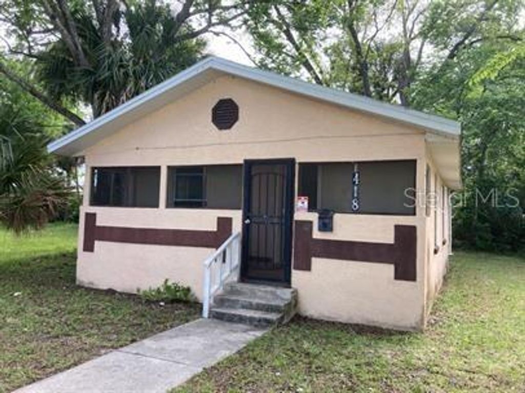 Photo of 418 Pleasant Street, Daytona Beach, FL 32114 (MLS # O6356132)