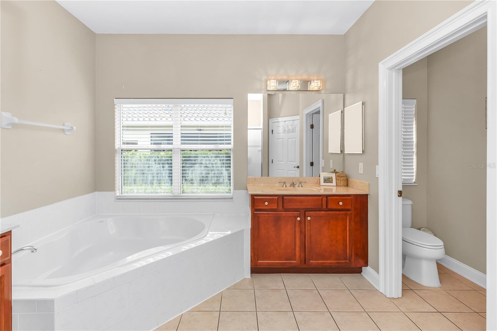 TOSCANA W - Residential