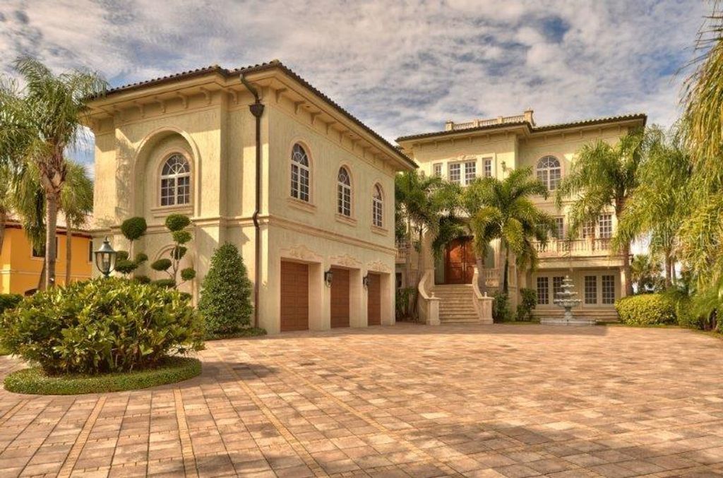 Photo of 220 Gulf Boulevard #8, Belleair Beach, FL 33786 (MLS # TB8474498)