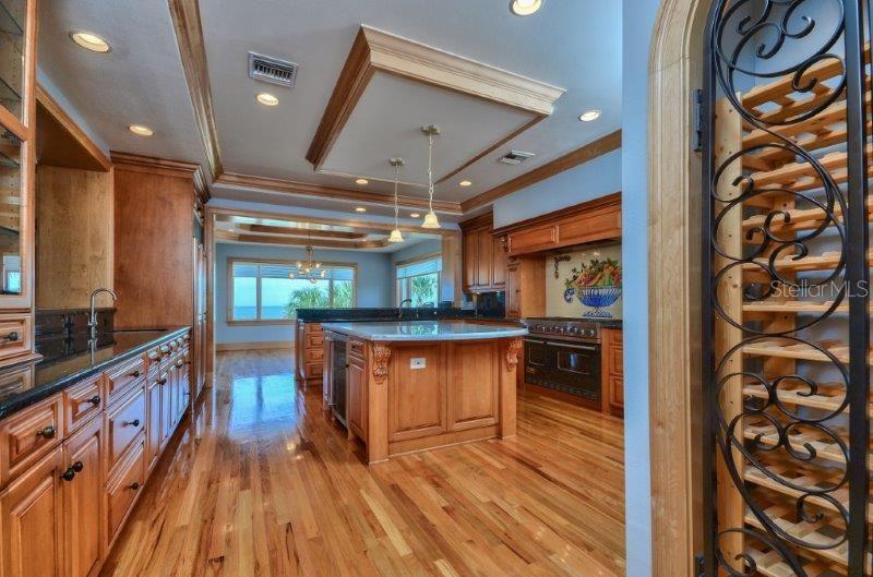 220 GULF BOULEVARD 8