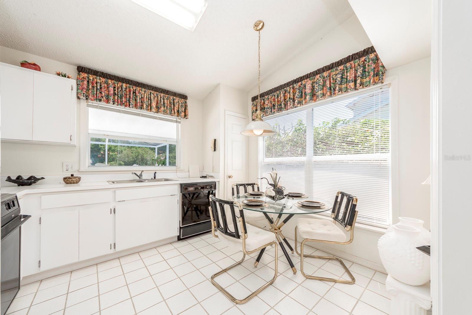 CROSSINGS AT LAKE TARPON - Residential