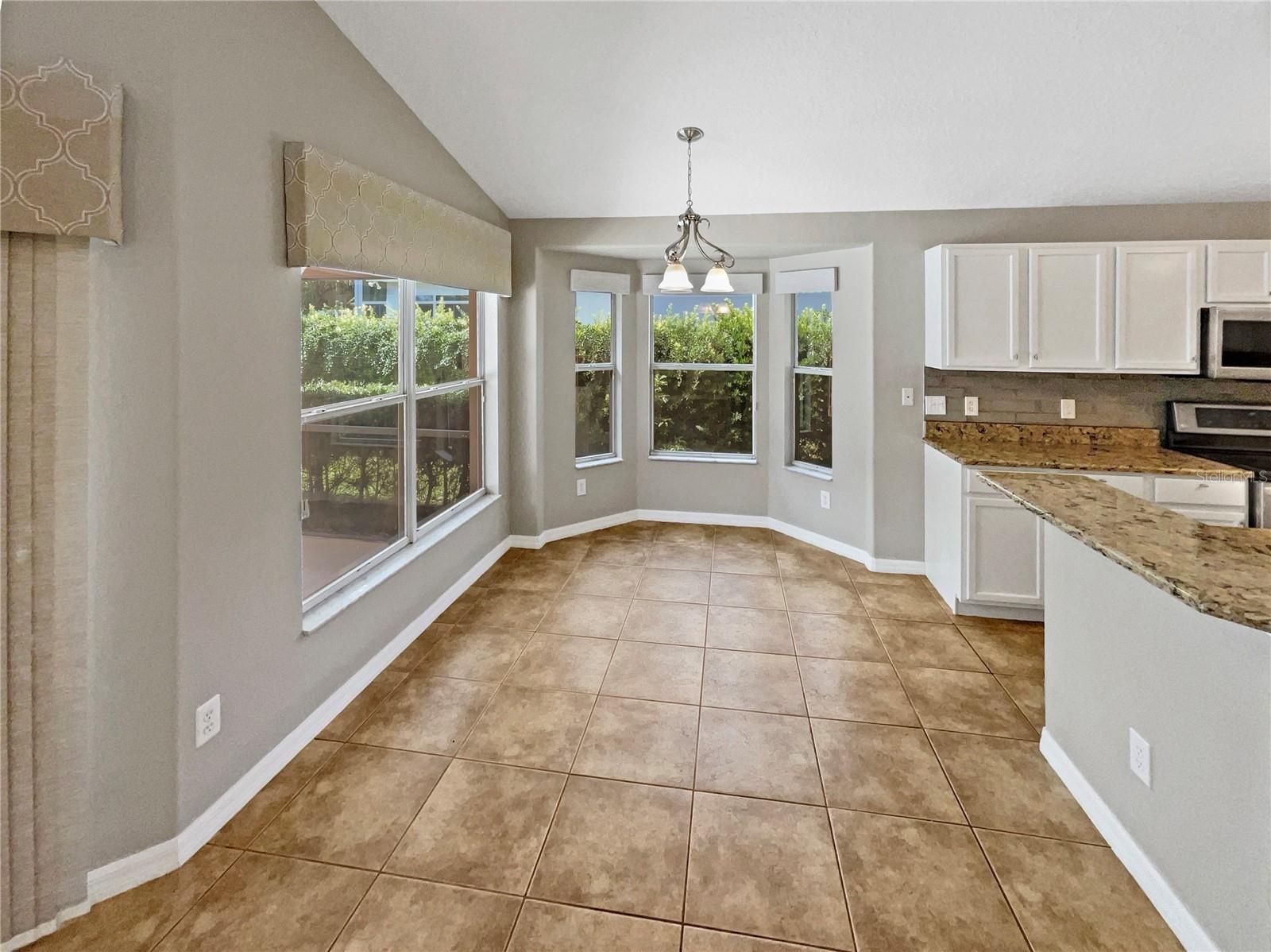 CALABRIA COVE - Residential