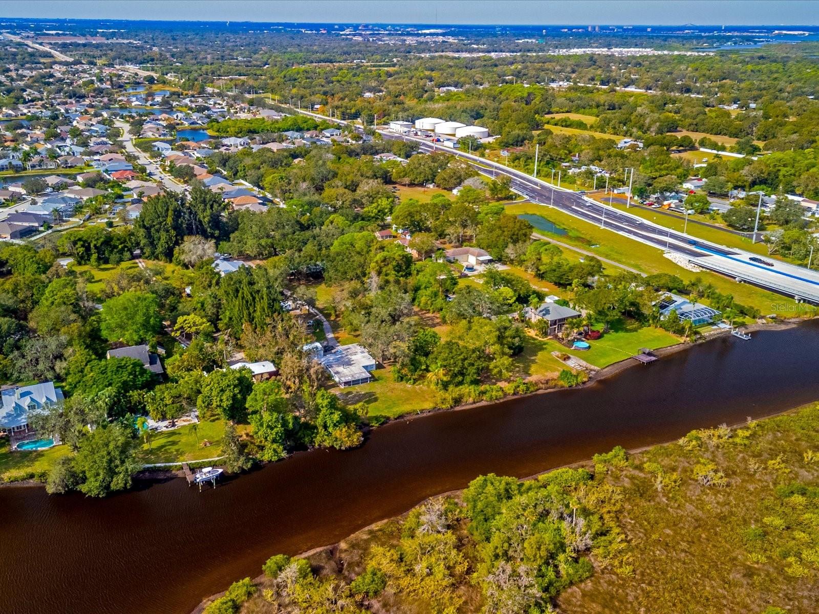 ROYAL PALM GARDENS - Land