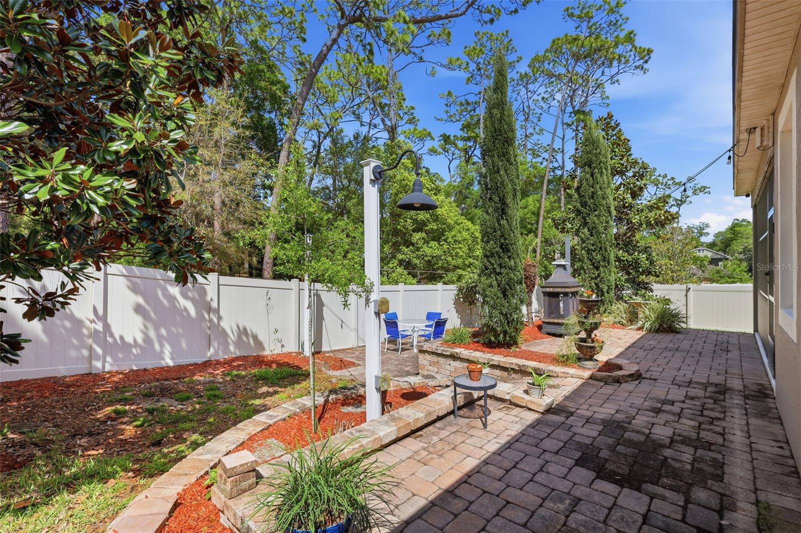 BENTLEY GREEN - Residential