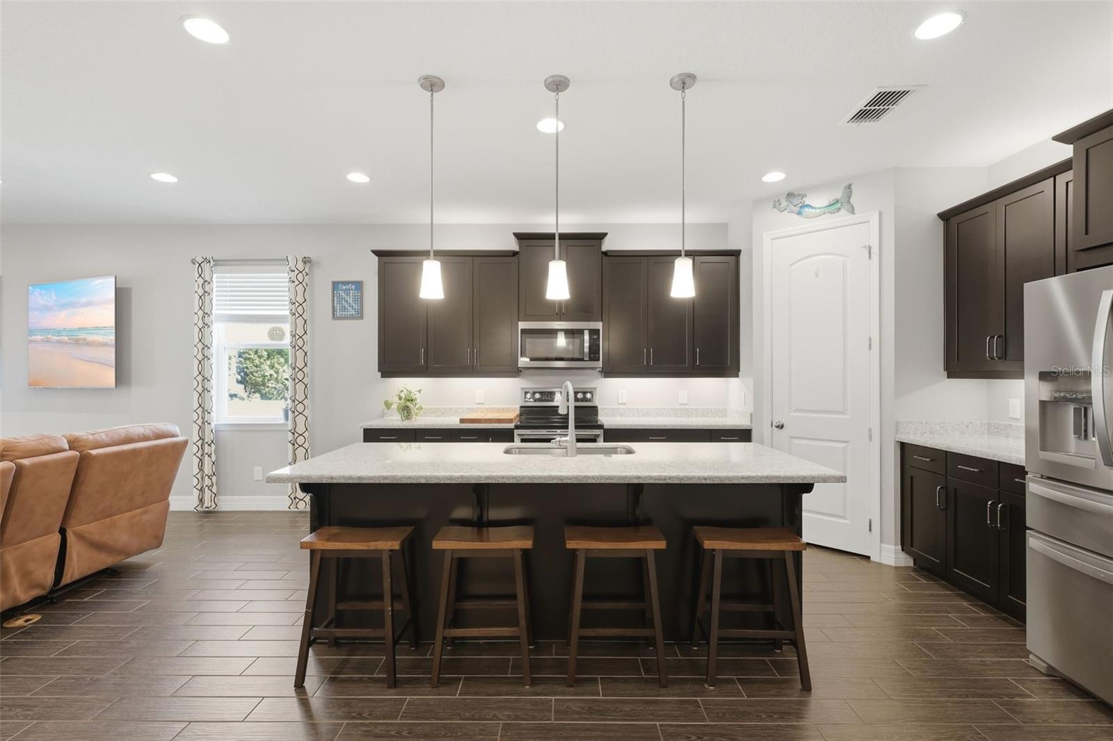 BENTLEY GREEN - Residential