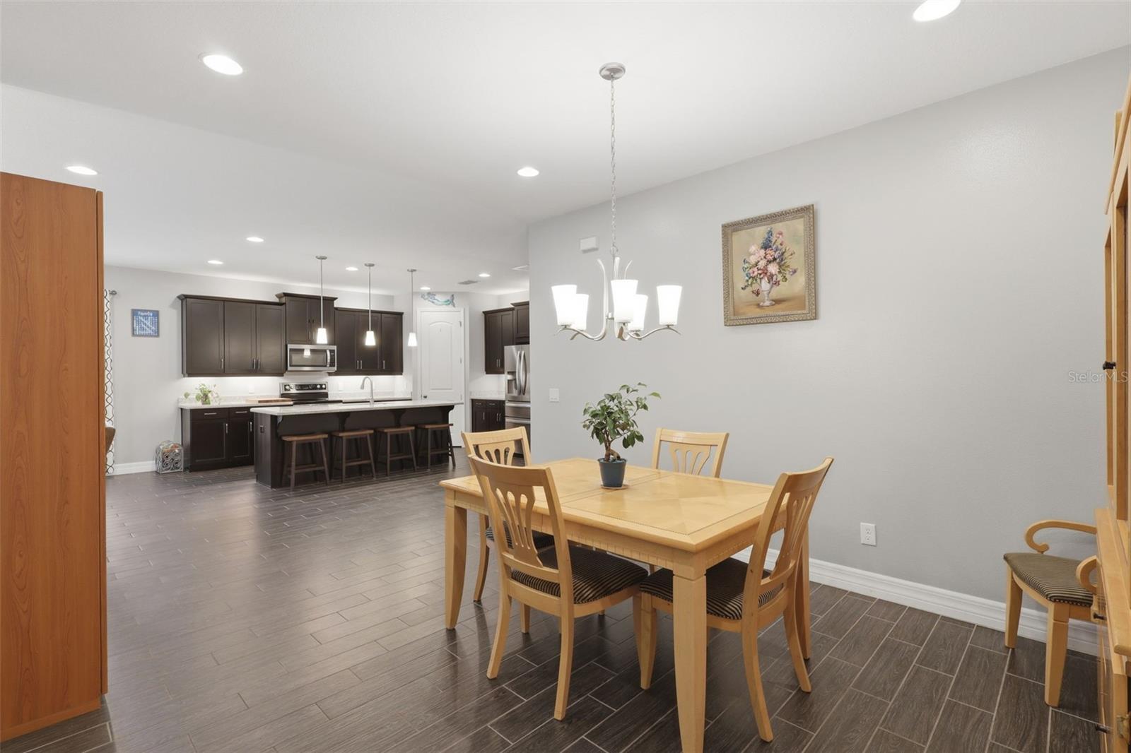 BENTLEY GREEN - Residential