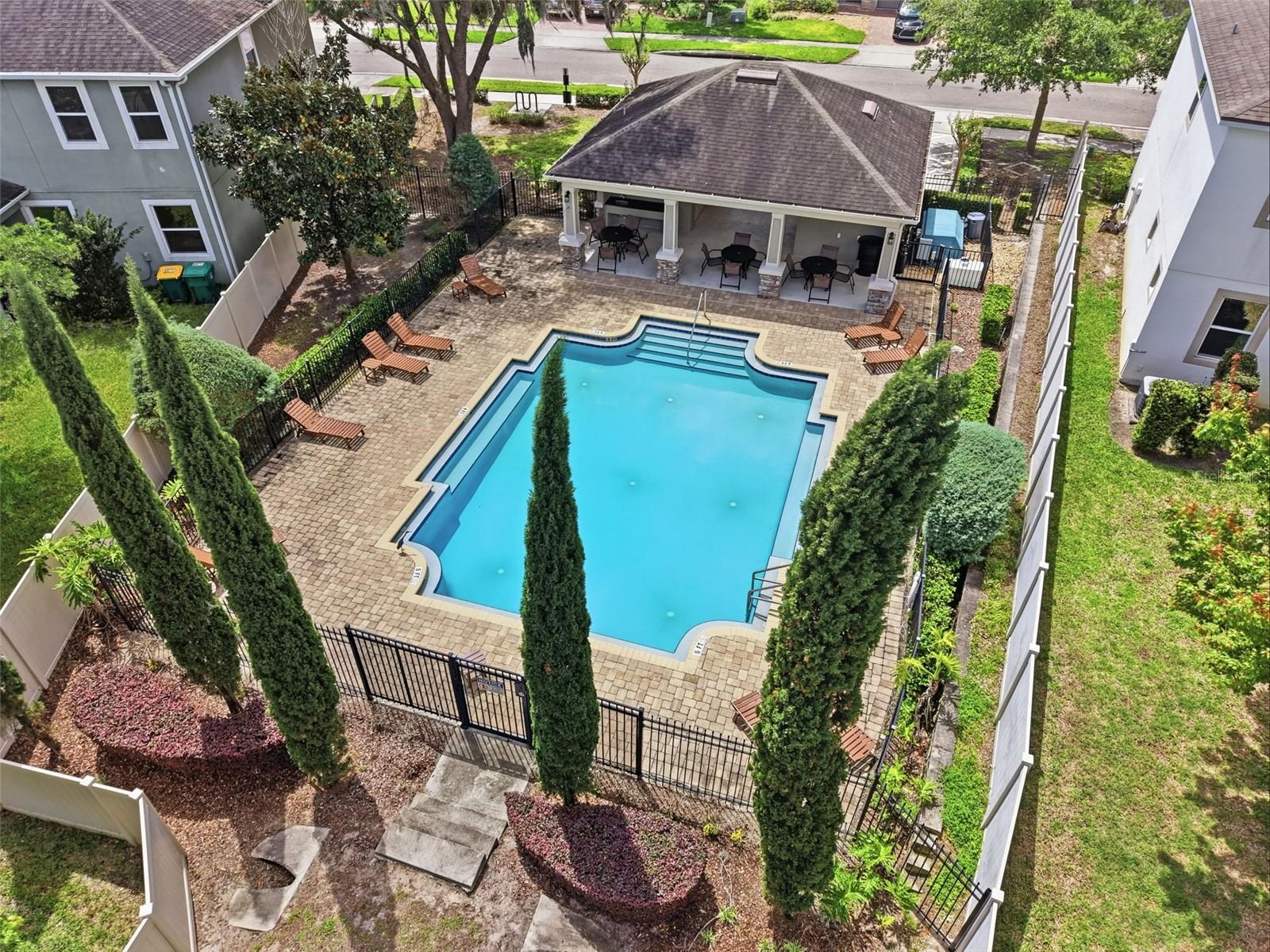 BENTLEY GREEN - Residential