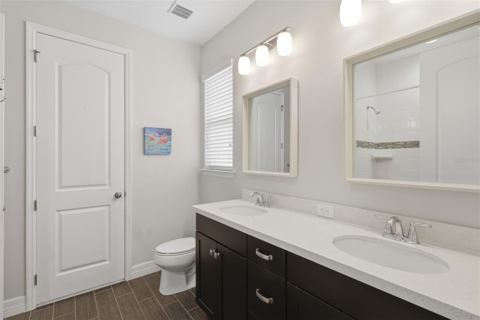 BENTLEY GREEN - Residential