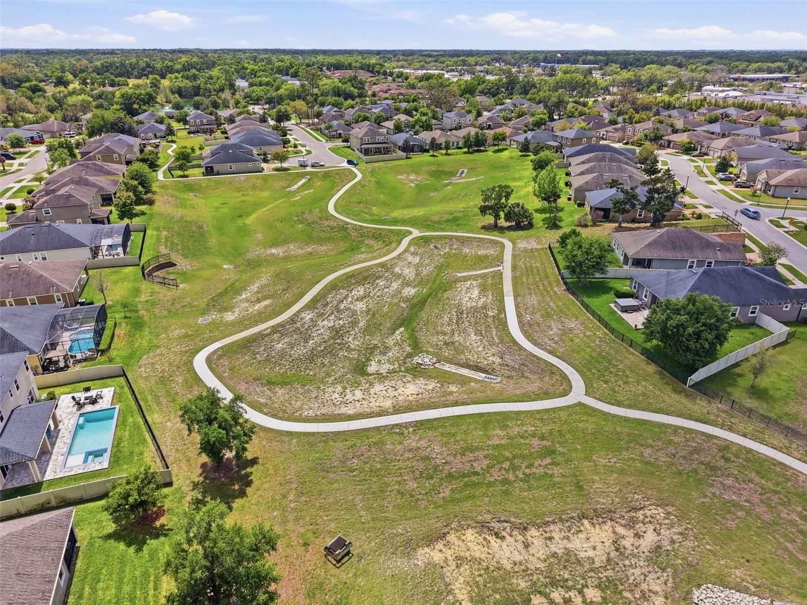 BENTLEY GREEN - Residential