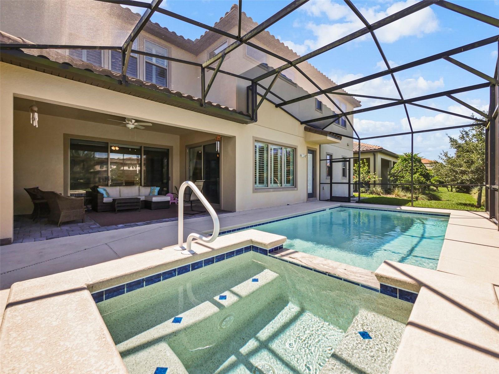 ENCLAVE/VILLAGEWALK PH 3 - Residential