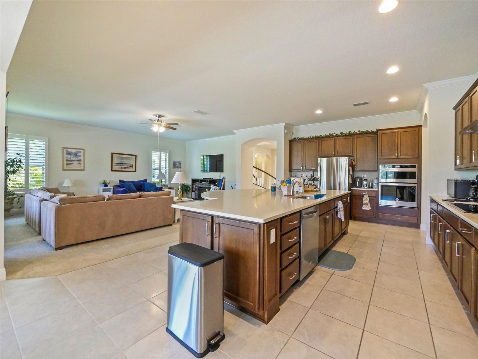 ENCLAVE/VILLAGEWALK PH 3 - Residential