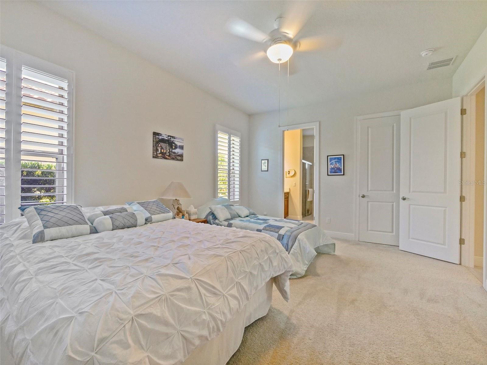 ENCLAVE/VILLAGEWALK PH 3 - Residential