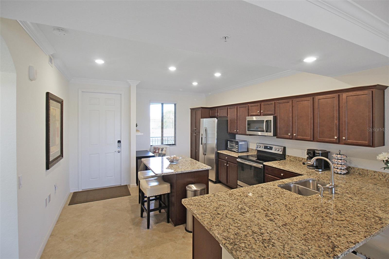 TERRACE II AT LAKEWOOD NATIONAL PH 2 - Residential Lease