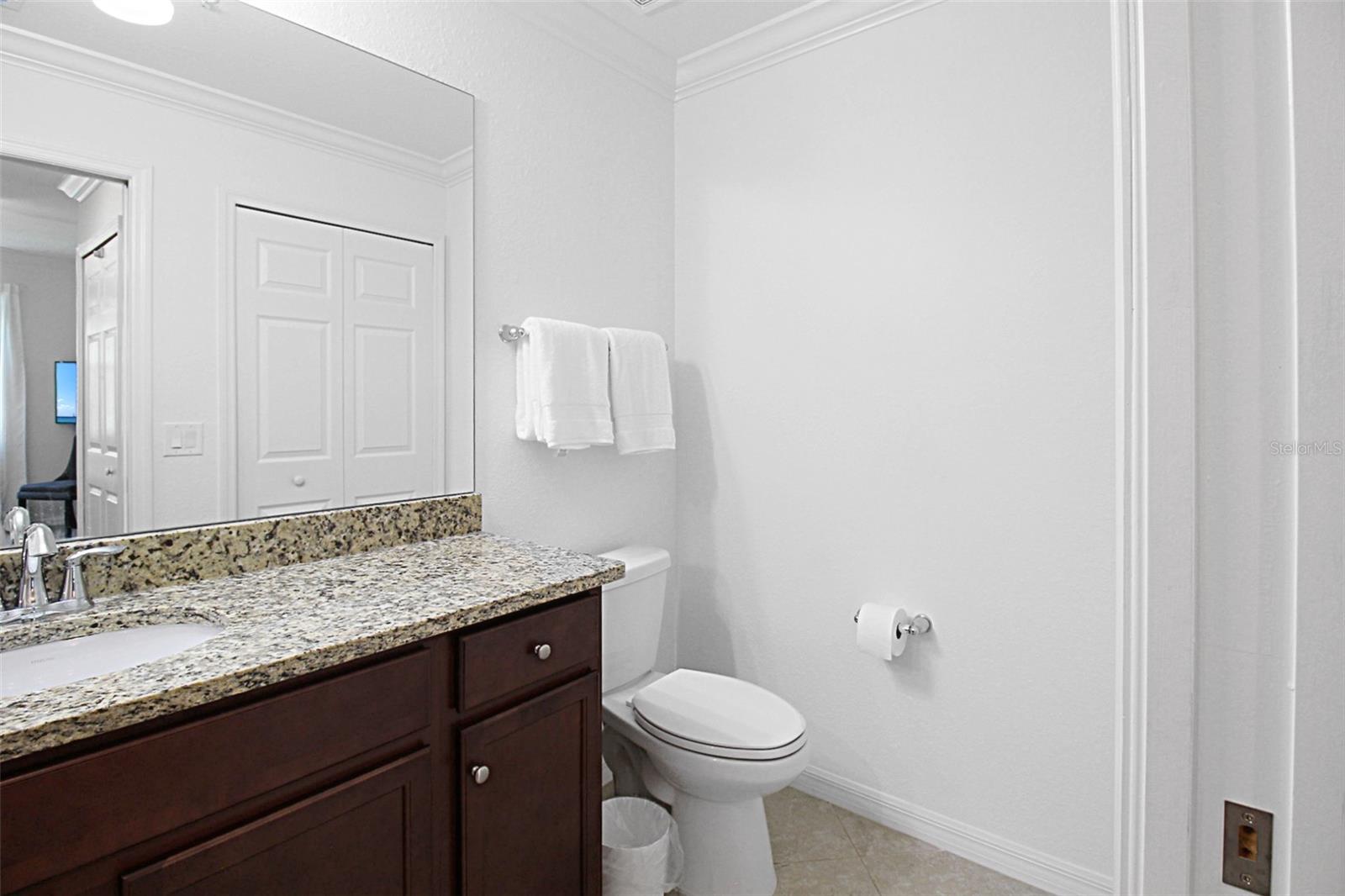 TERRACE II AT LAKEWOOD NATIONAL PH 2 - Residential Lease