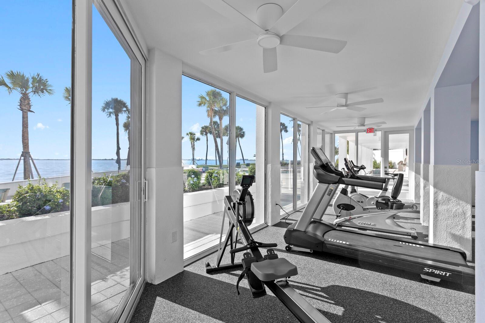 CONDO ON THE BAY TOWER I - Residential