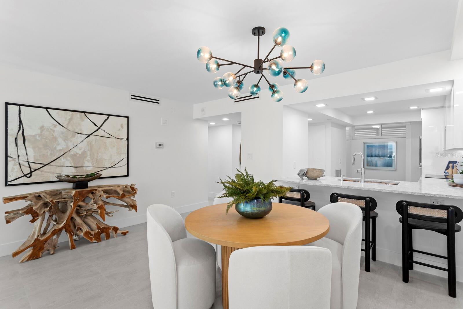 CONDO ON THE BAY TOWER I - Residential