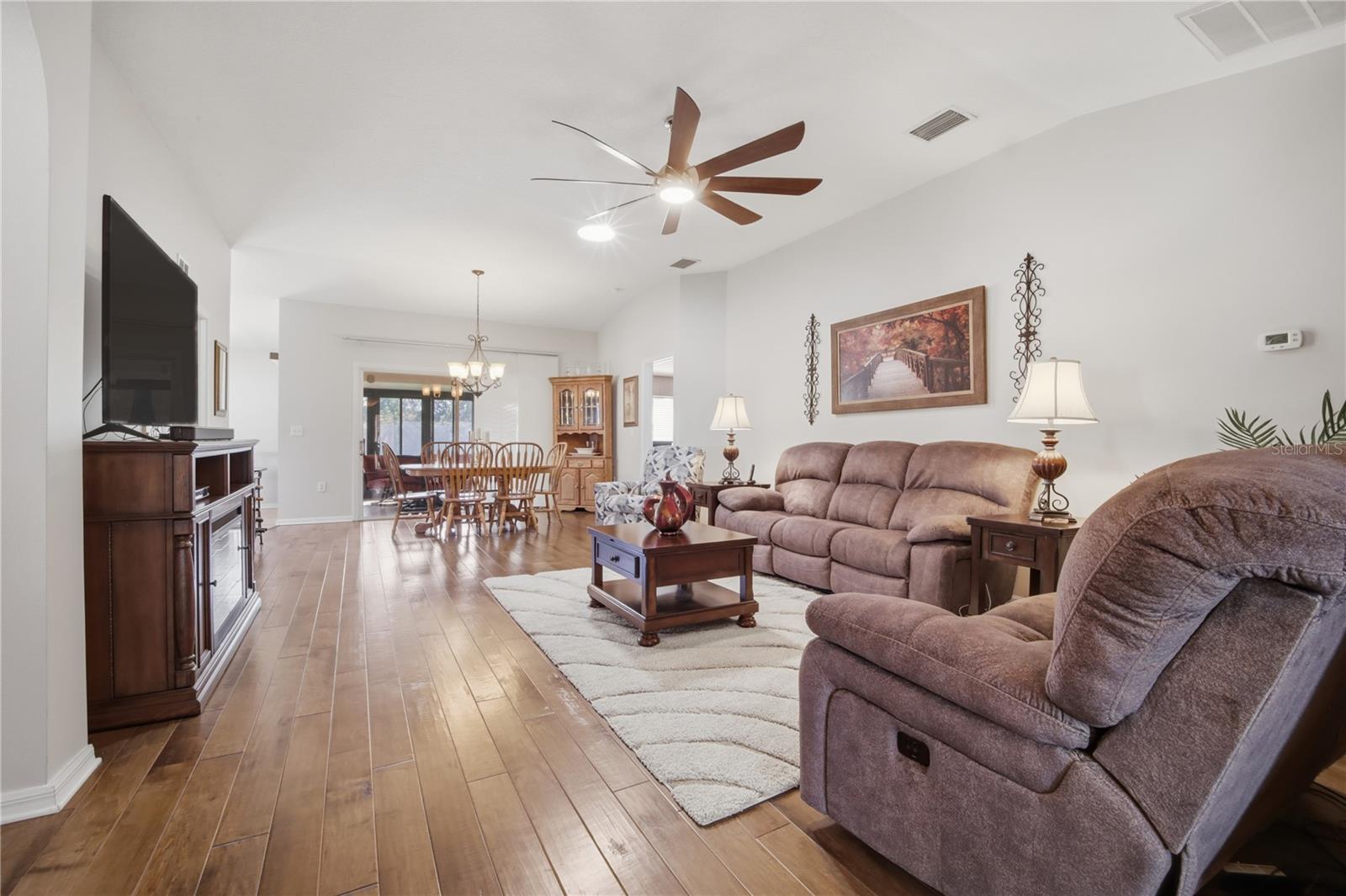 TAMPA BAY GOLF AND TENNIS CLUB - Residential