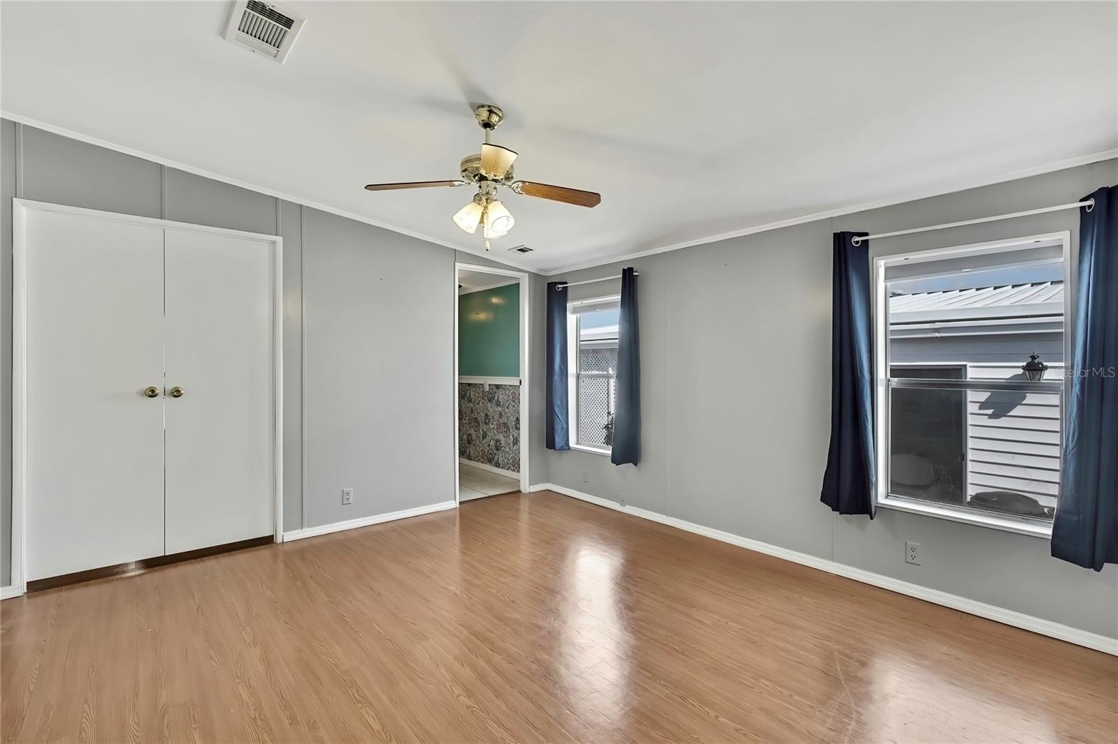 BUENA VISTA MANOR - Residential