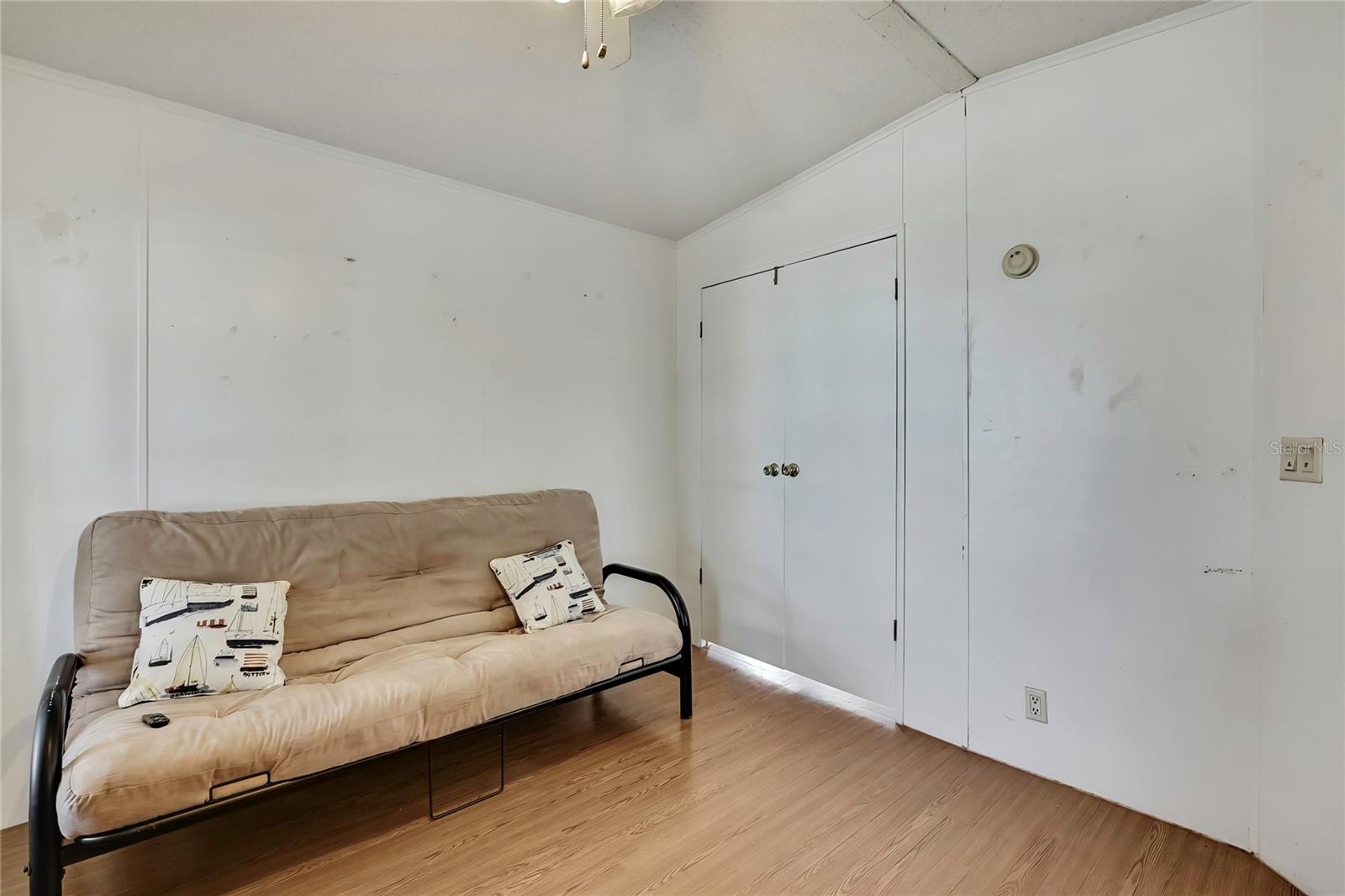 BUENA VISTA MANOR - Residential