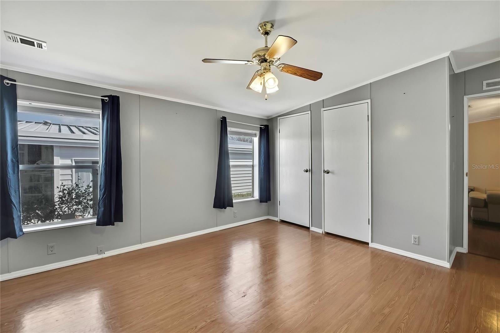 BUENA VISTA MANOR - Residential