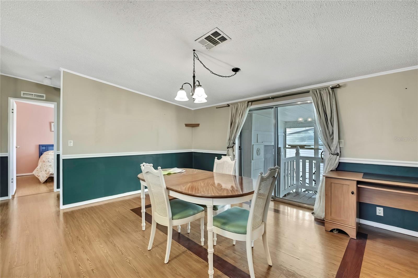 BUENA VISTA MANOR - Residential