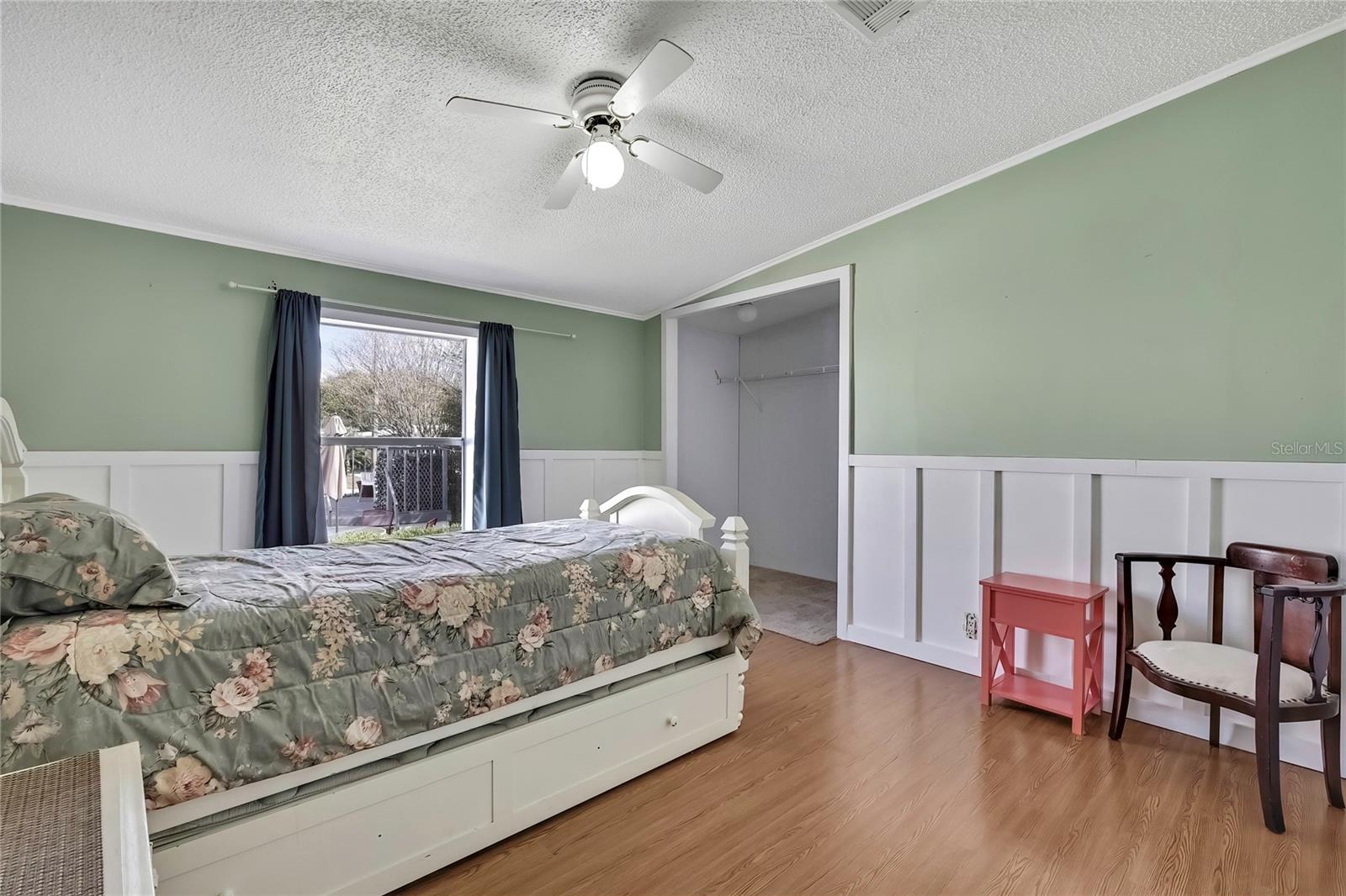 BUENA VISTA MANOR - Residential