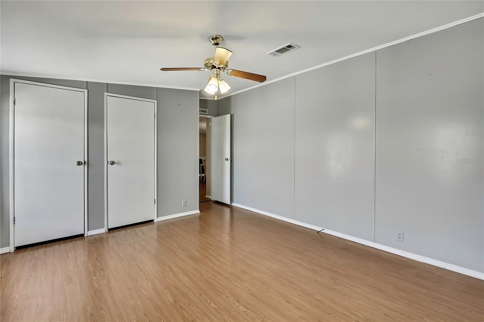 BUENA VISTA MANOR - Residential