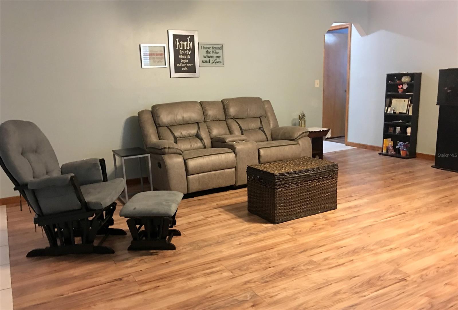 Florida Shores 01 - Residential