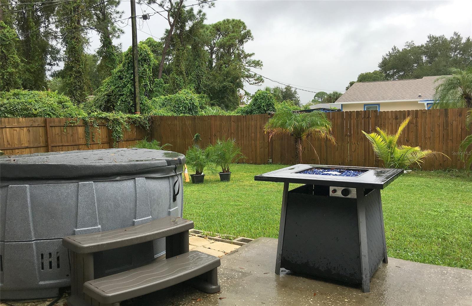 Florida Shores 01 - Residential