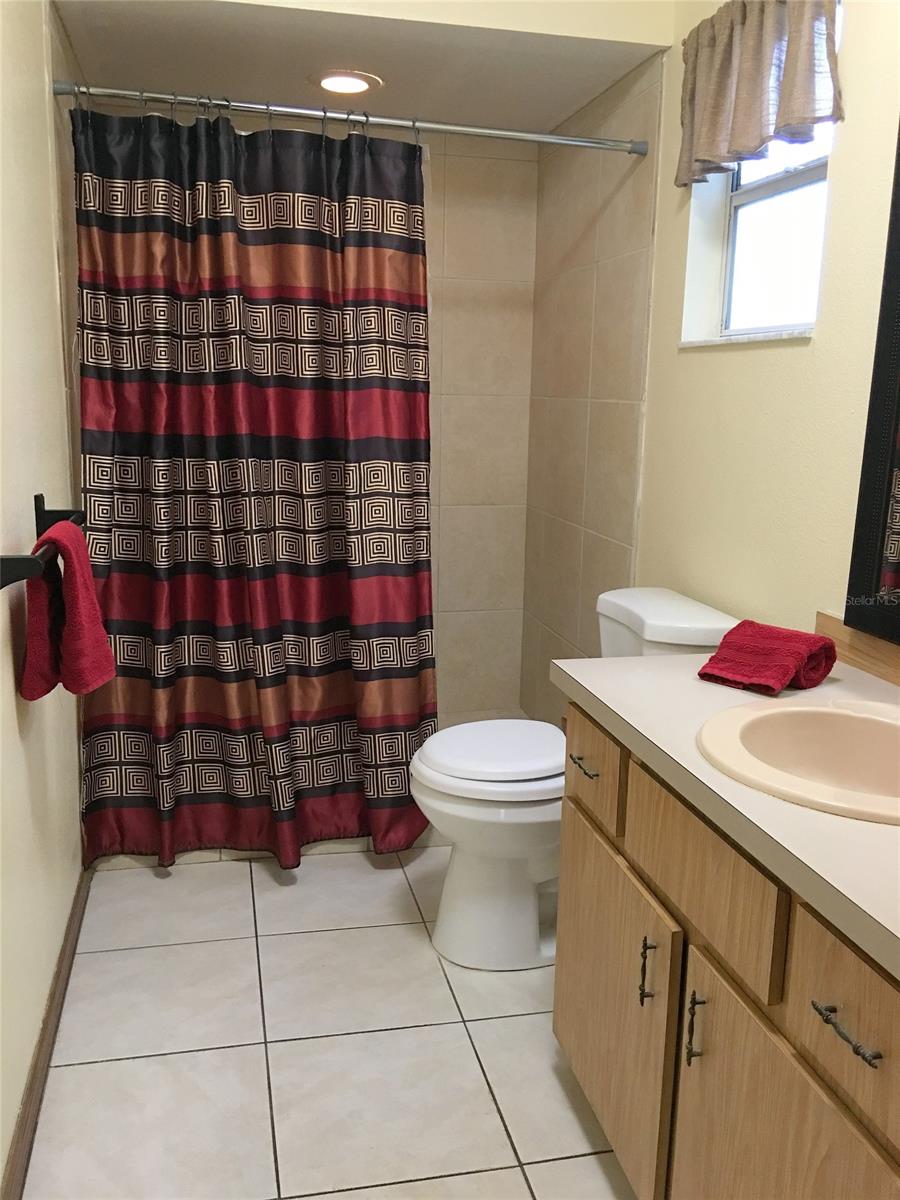 Florida Shores 01 - Residential