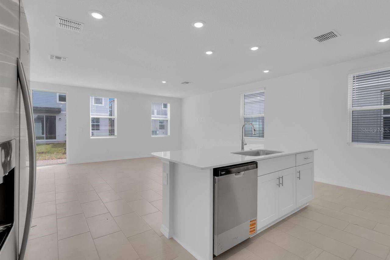 MEADOW AT CROSSPRAIRIE PH 3 - Residential